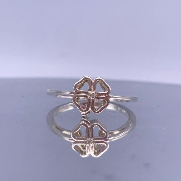 Vintage Sterling Silver Clover Ring with Accents - Picture 1 of 10